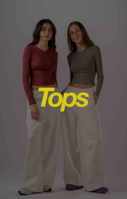 WOMEN - Tops