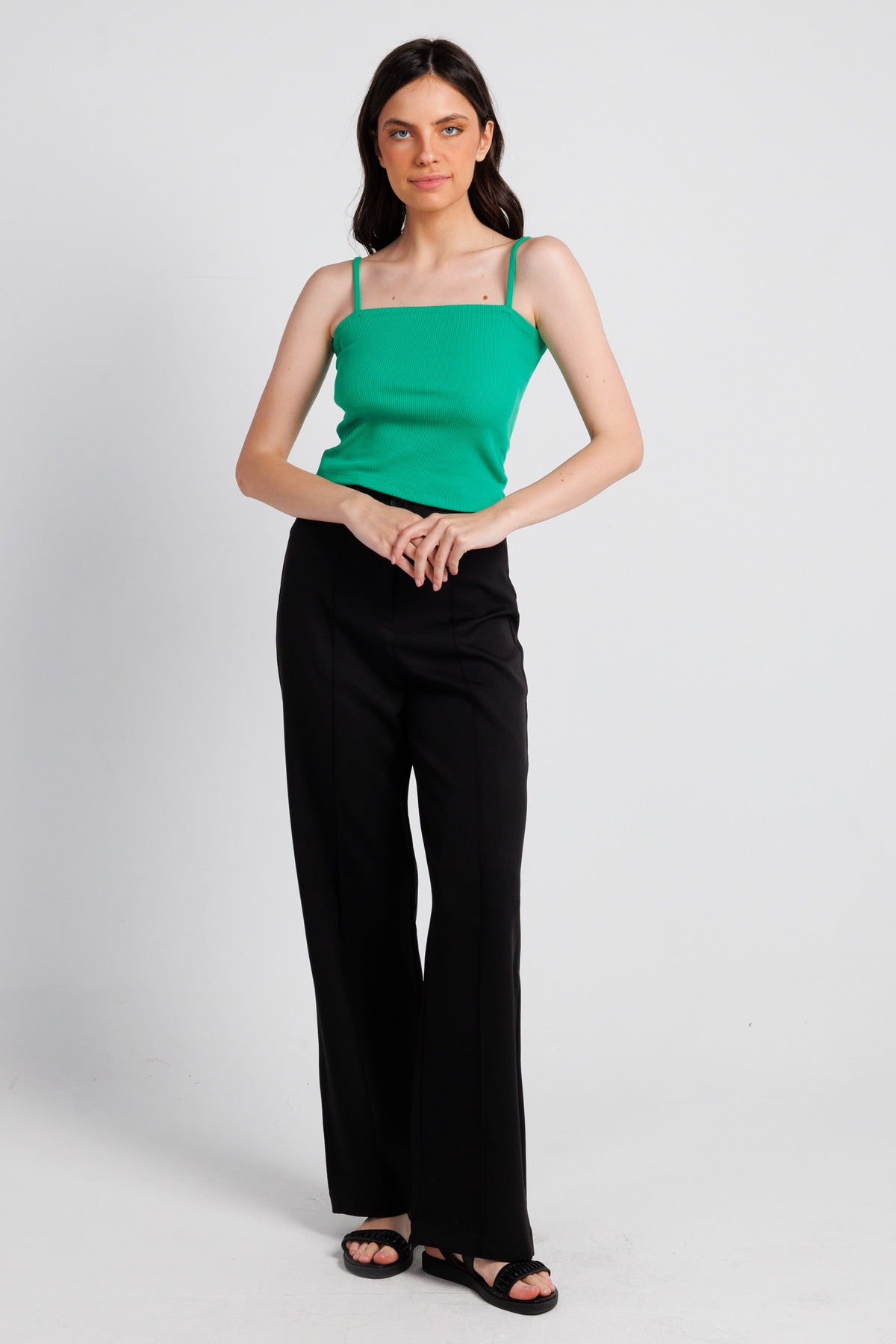 Wide leg pants