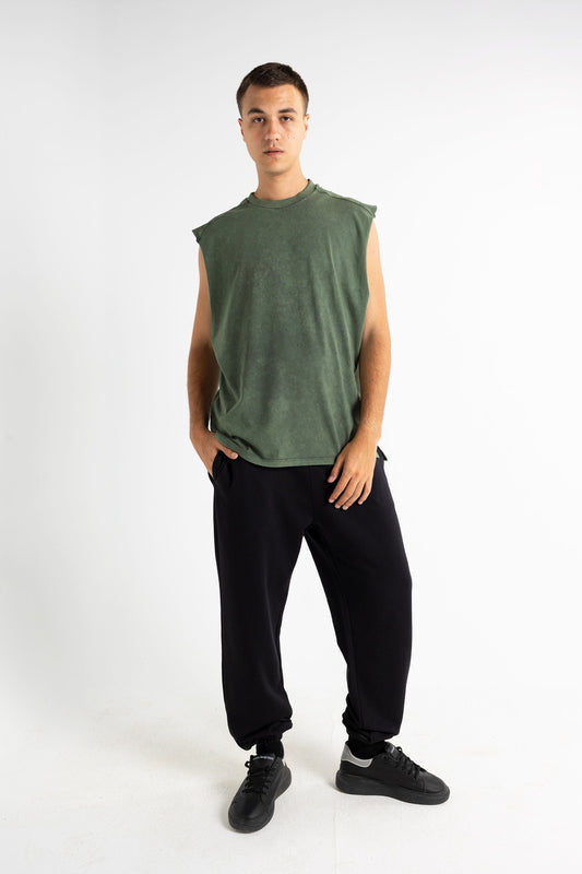 Sleeveless t-shirt