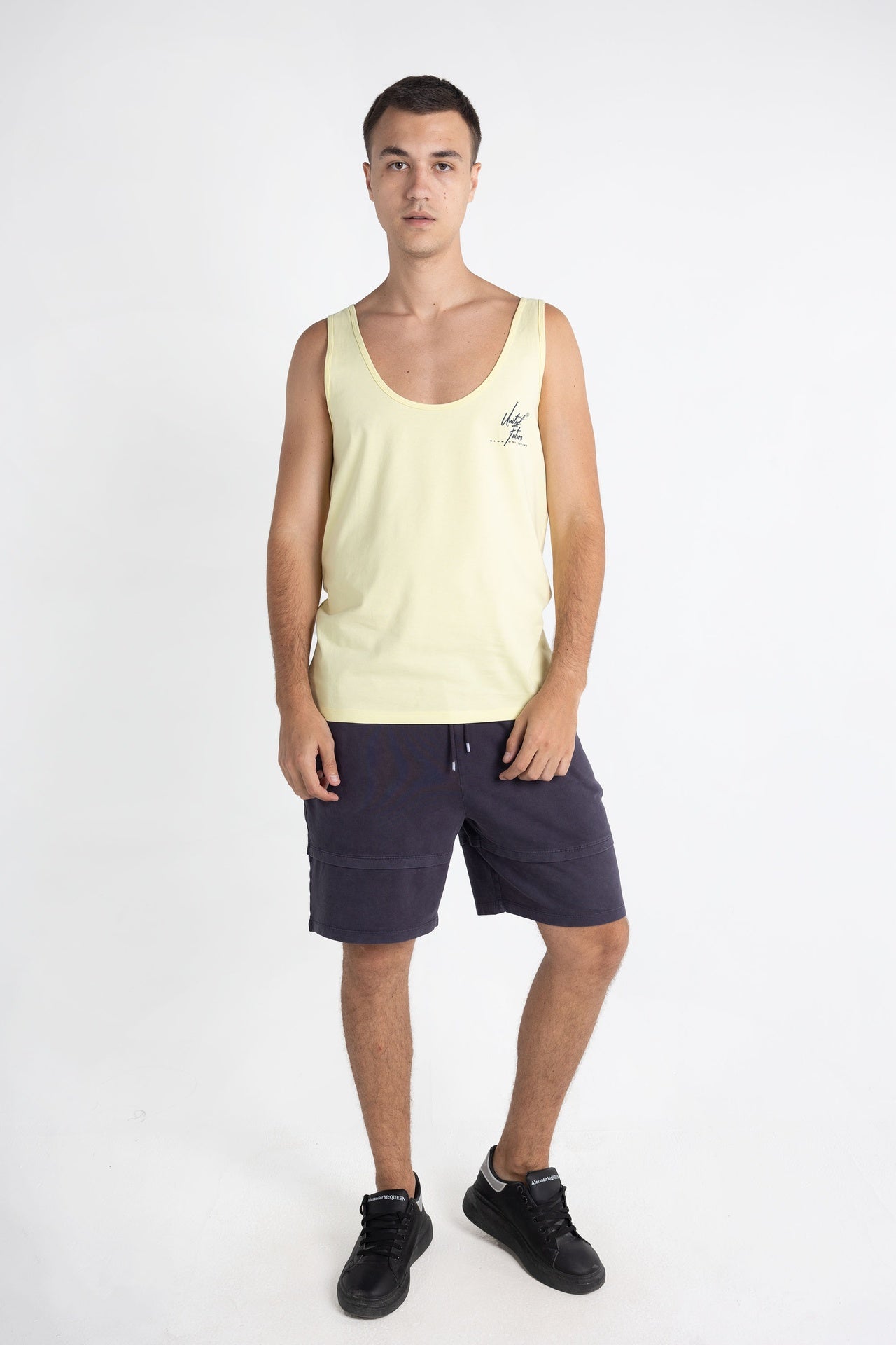 Sleeveless t-shirt