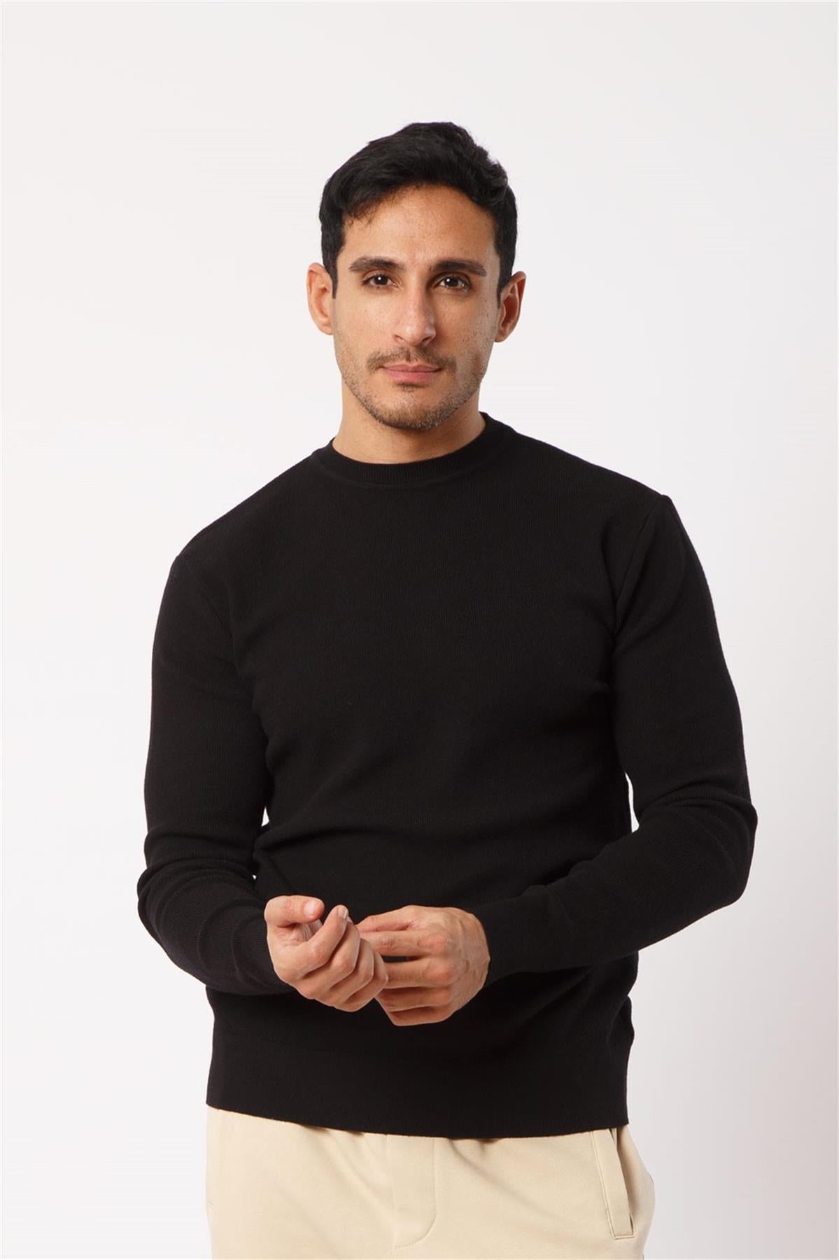 Men round neck sweater