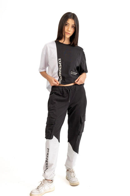 Relaxed sweatpants with pockets / duo color