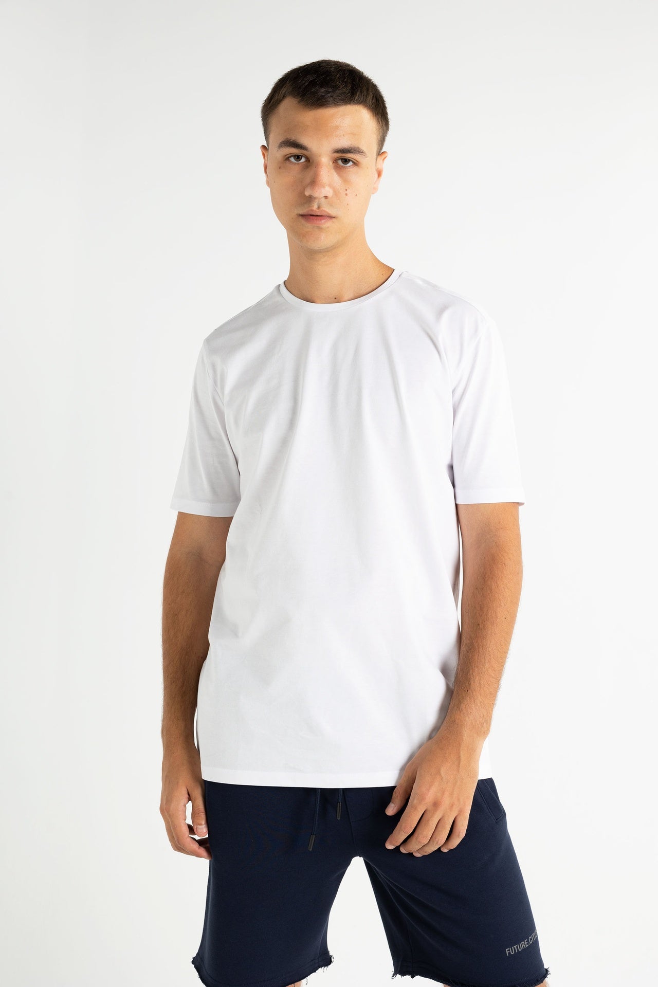 Round neck tshirt