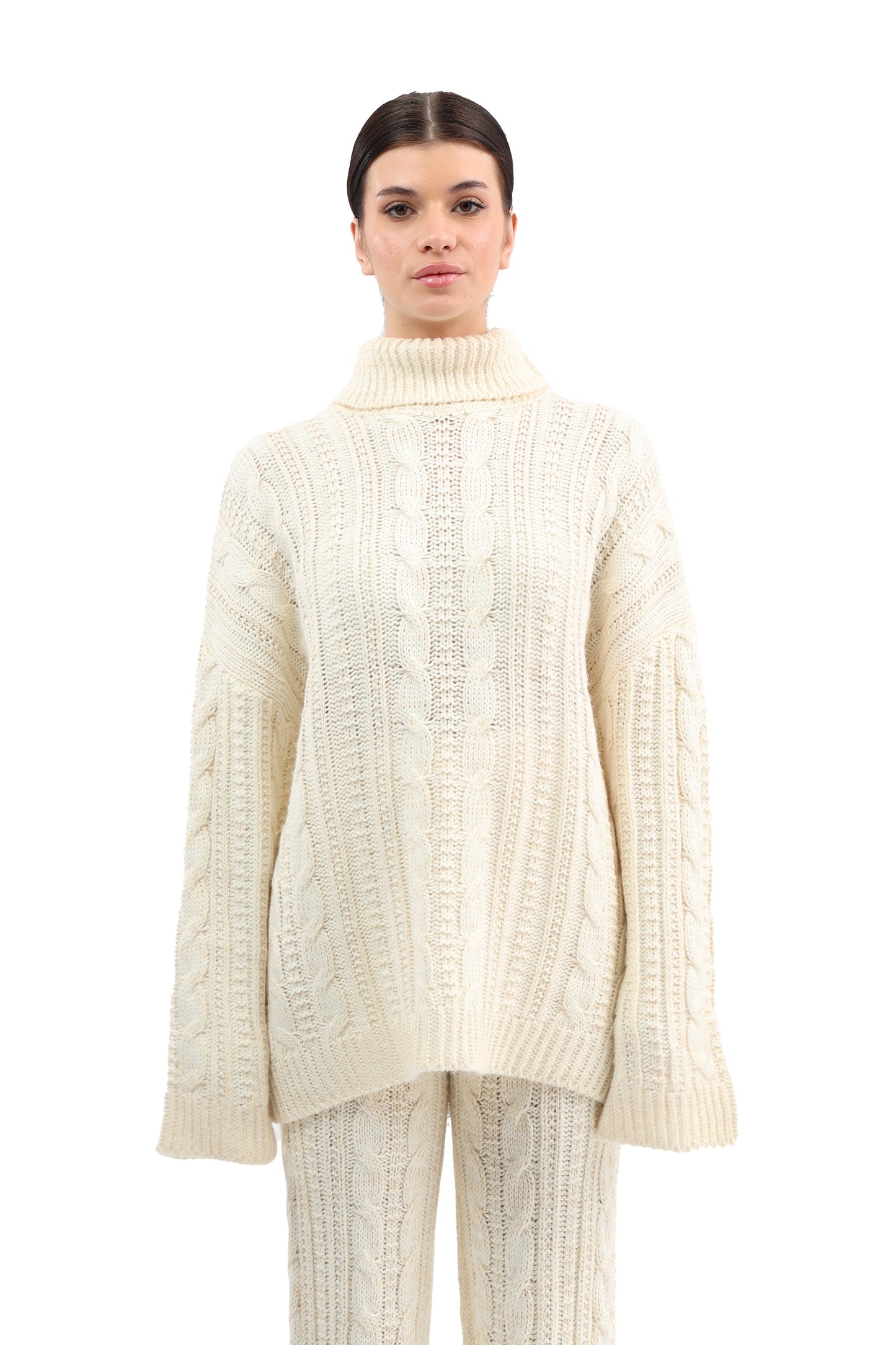 Cable free size chunky pullover