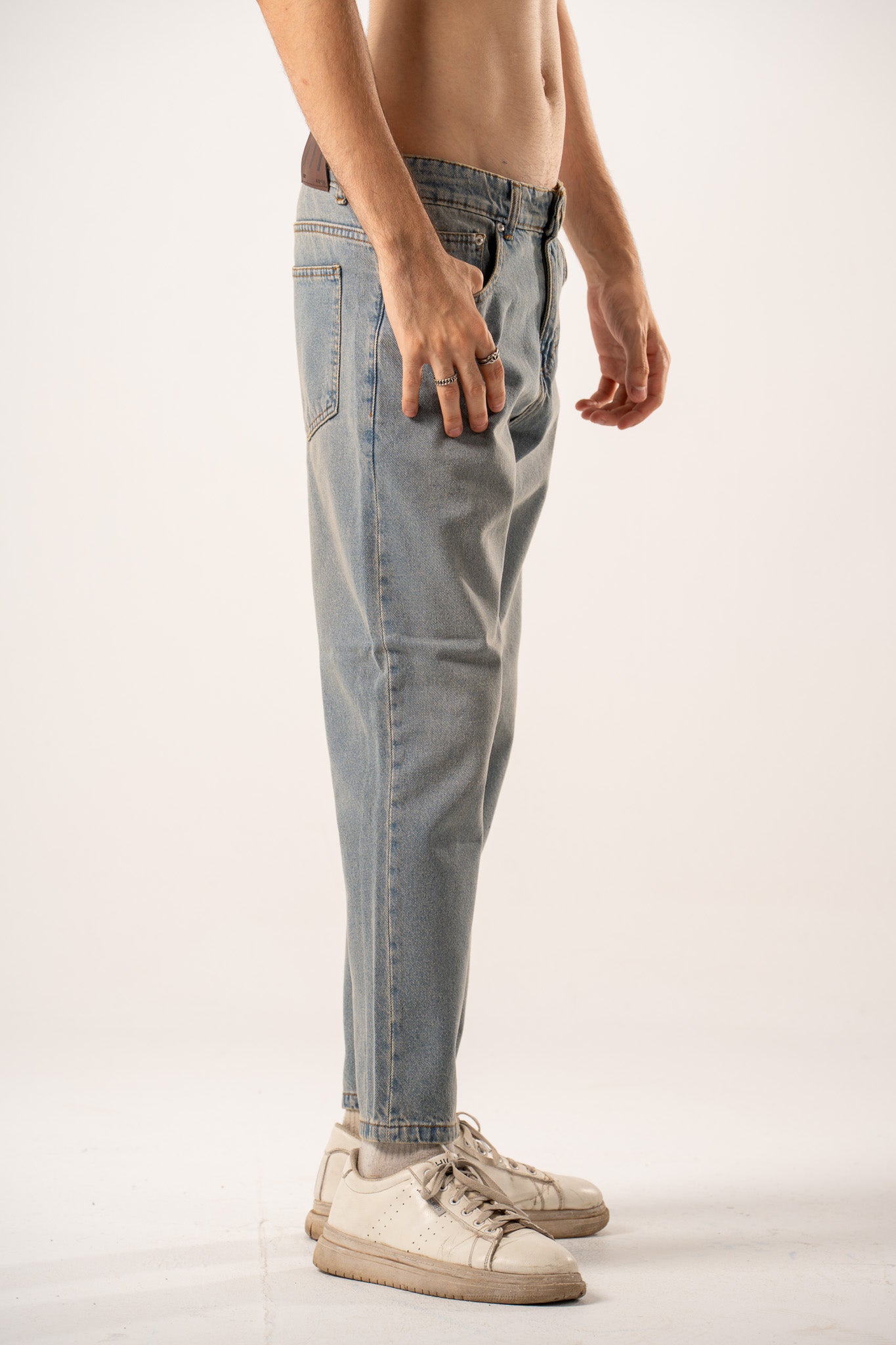 Slim Cropped Jeans