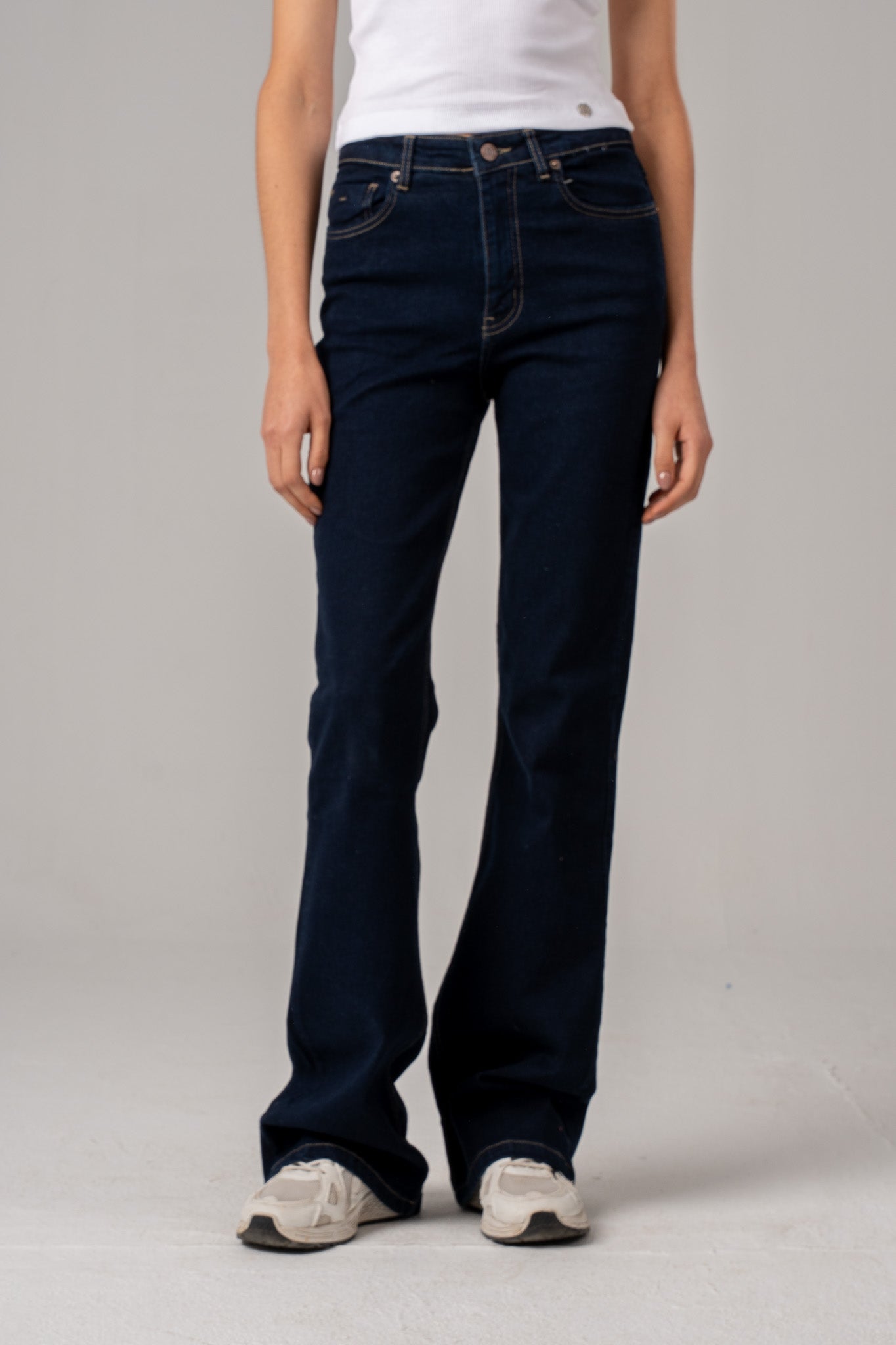 Flared Jeans