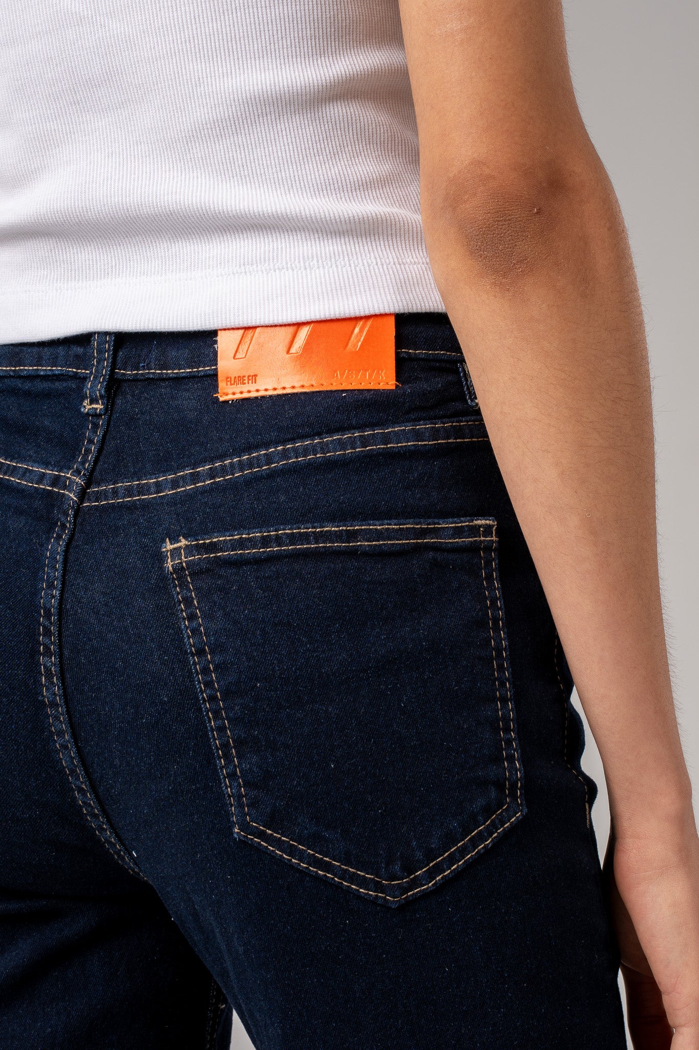 Rinse Wash Flared Jeans