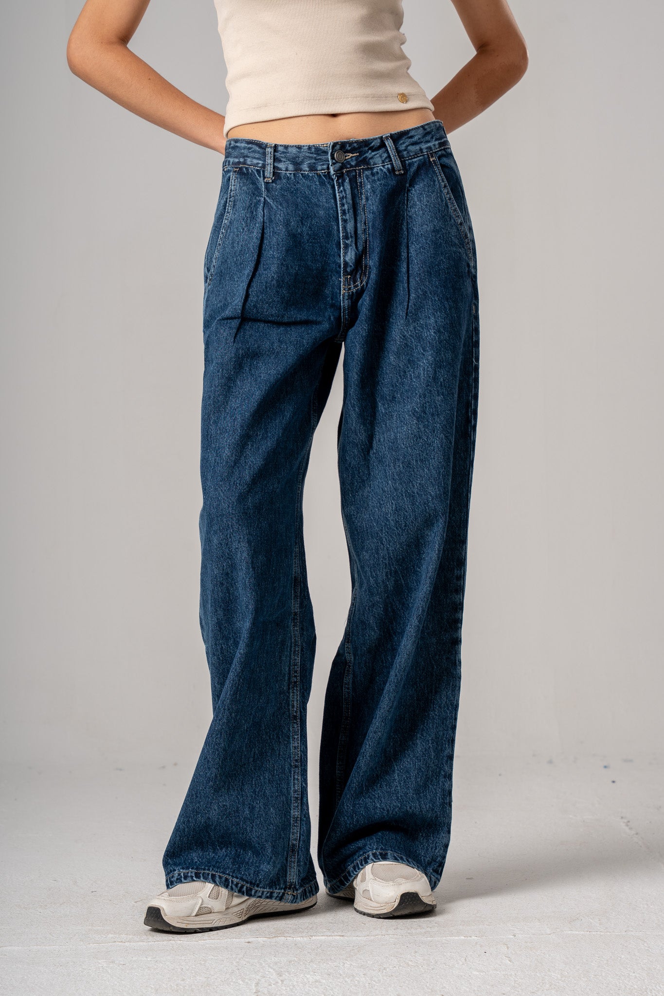 Tailored Wide Leg Jeans