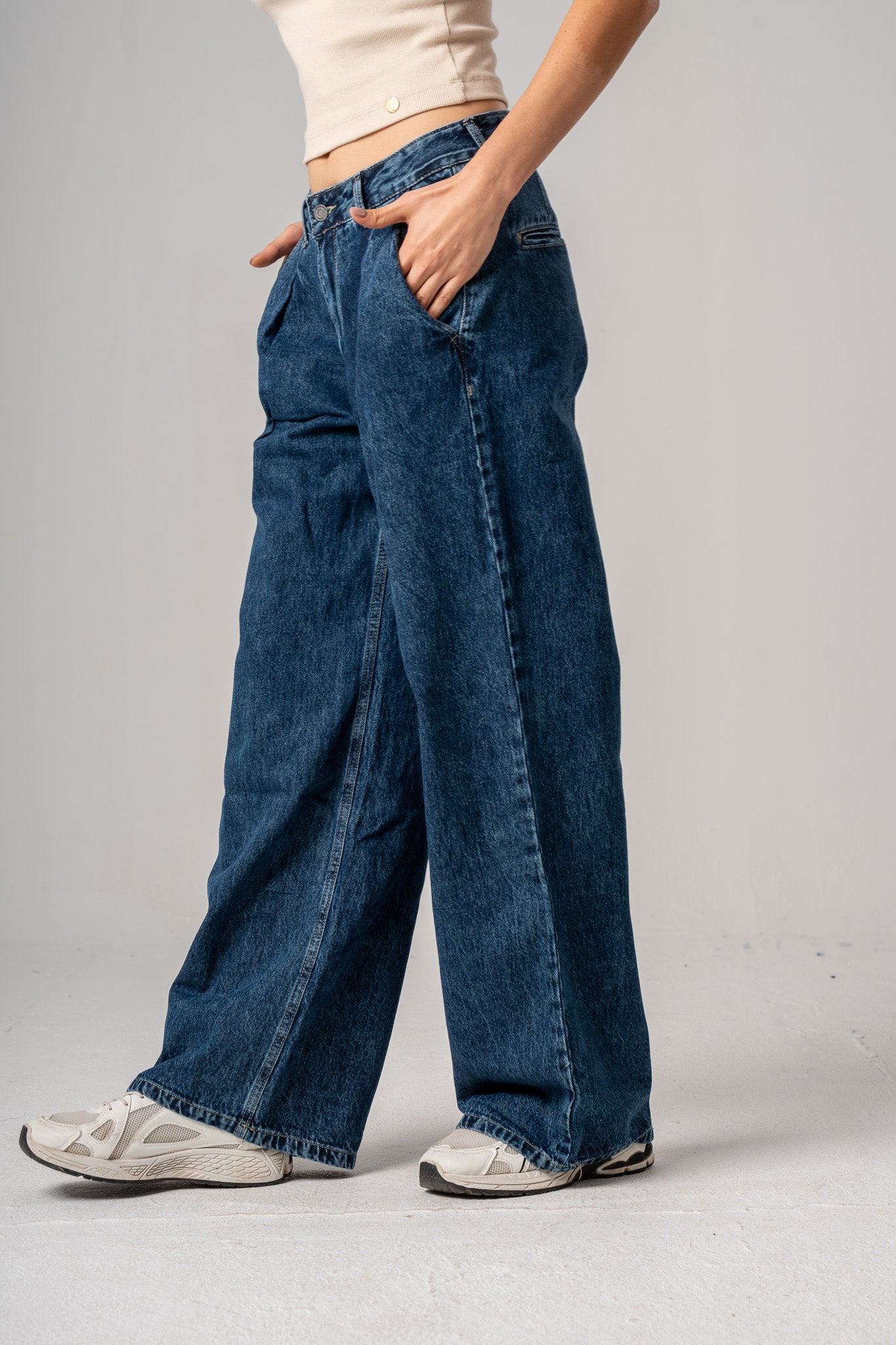 Tailored Wide Leg Jeans