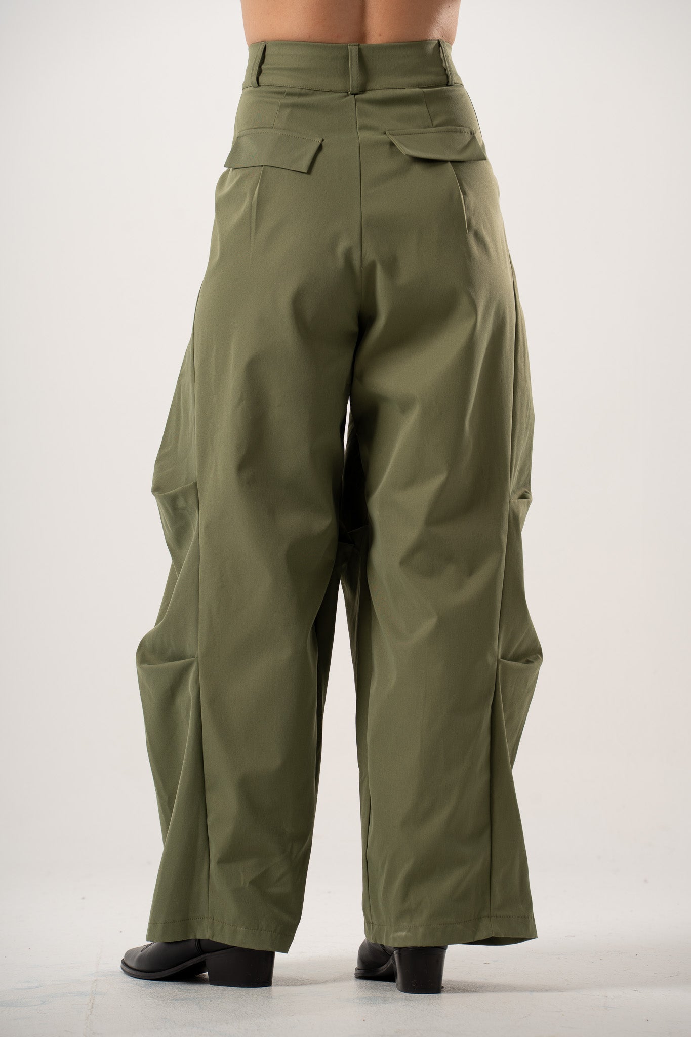 Refined Pleated Pants