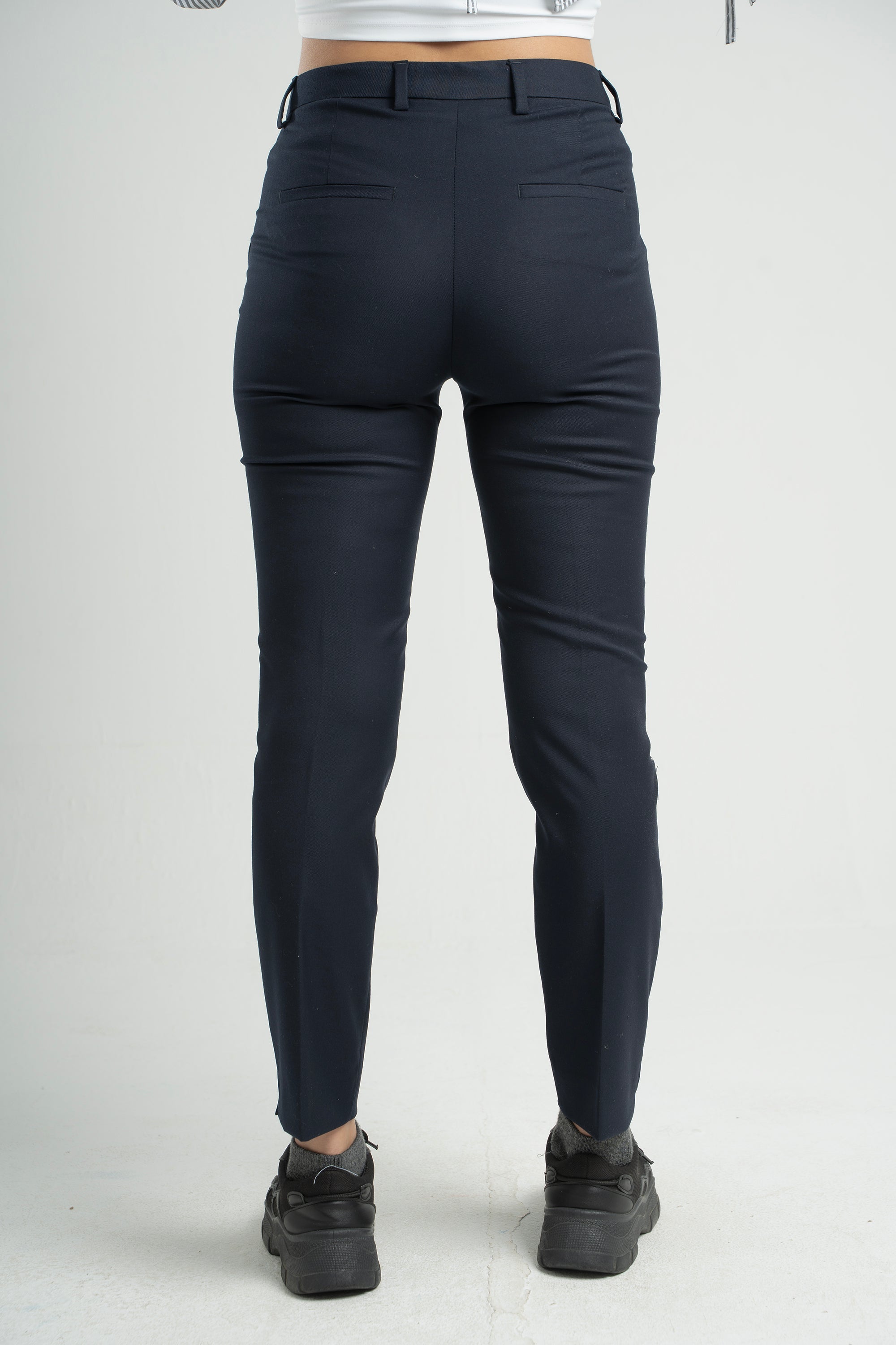Slim Chinos