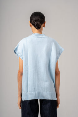 V-Neck Cable vest