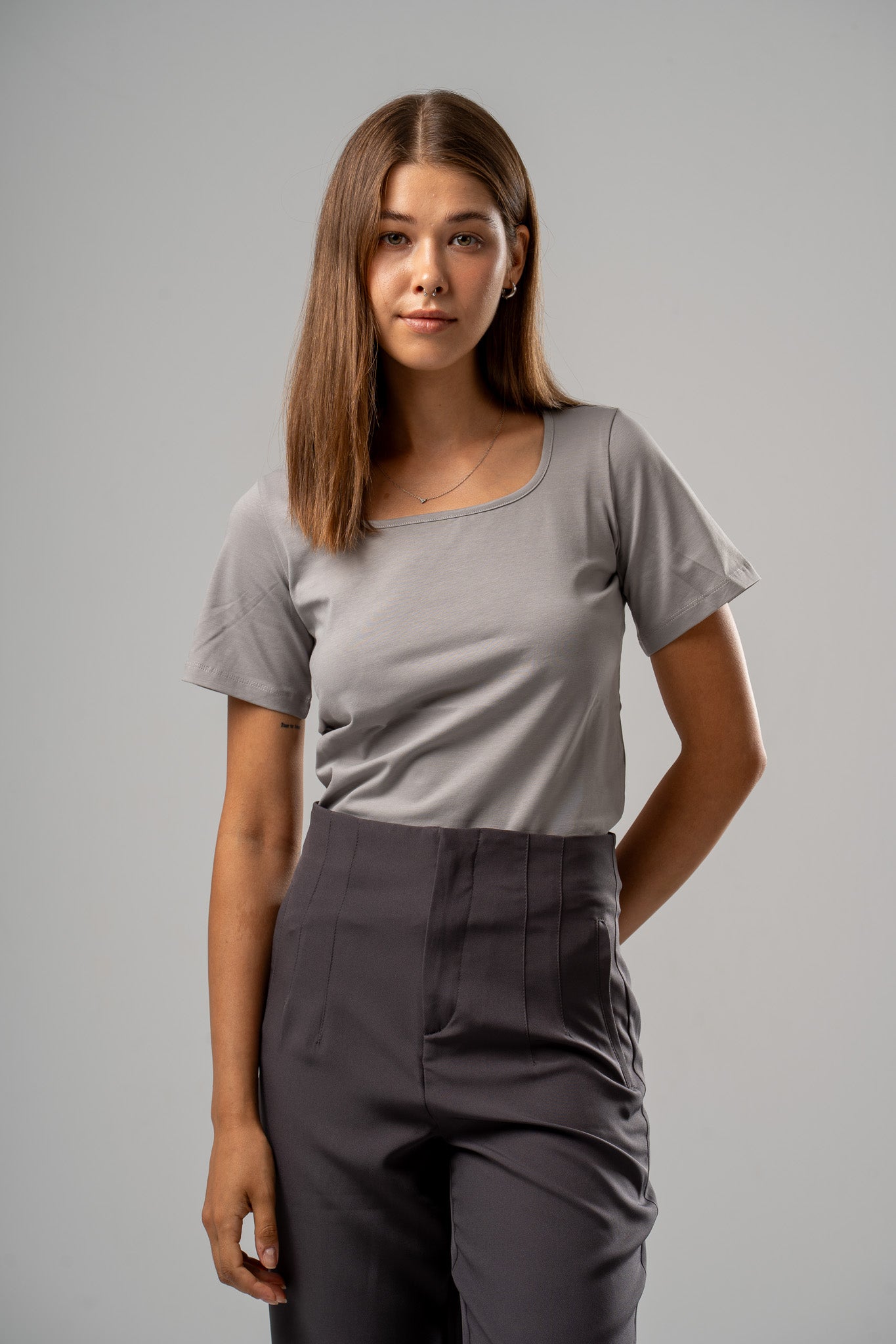 Basic Scoop Neck T-Shirt