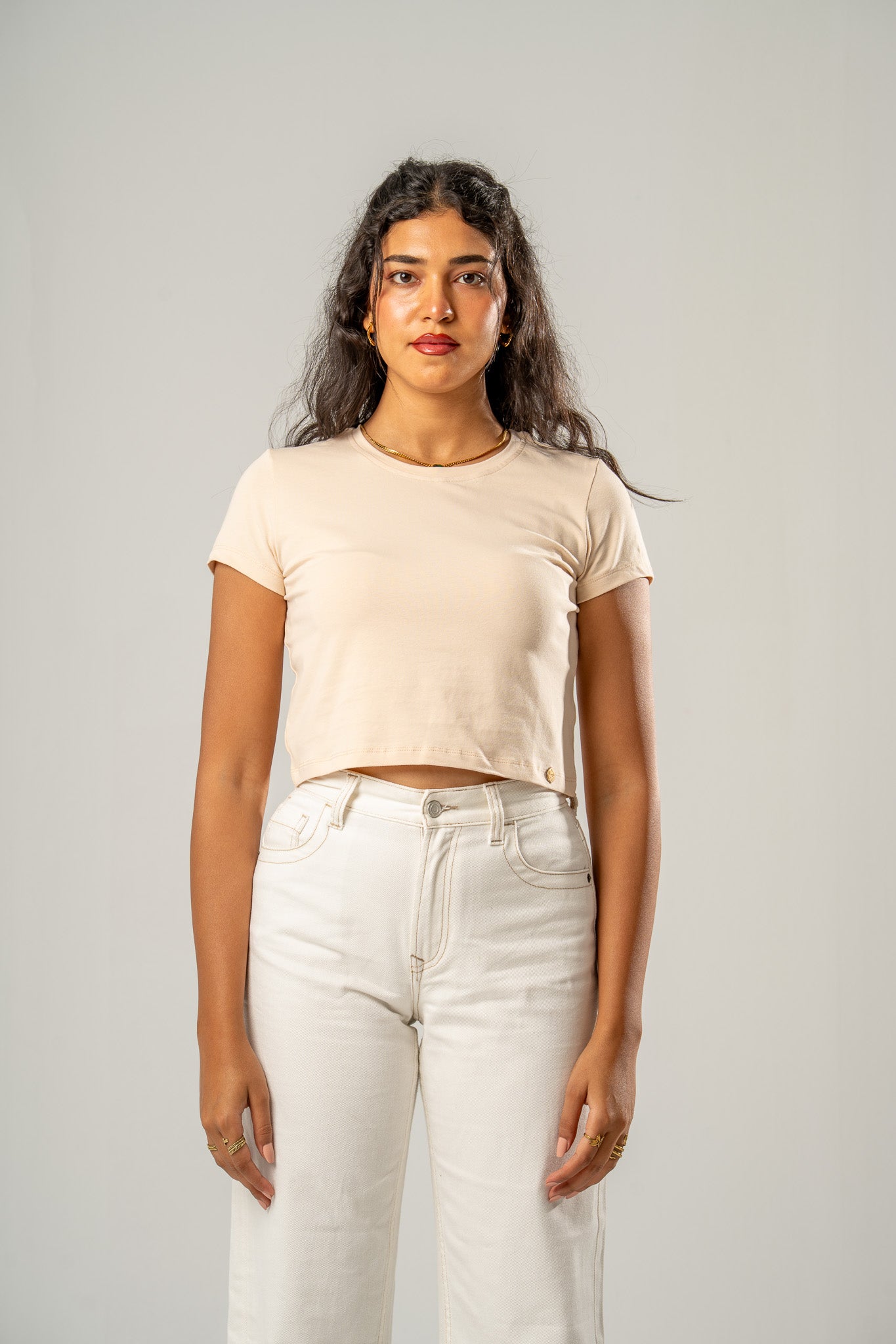 Basic Crew Neck Cropped T-shirt