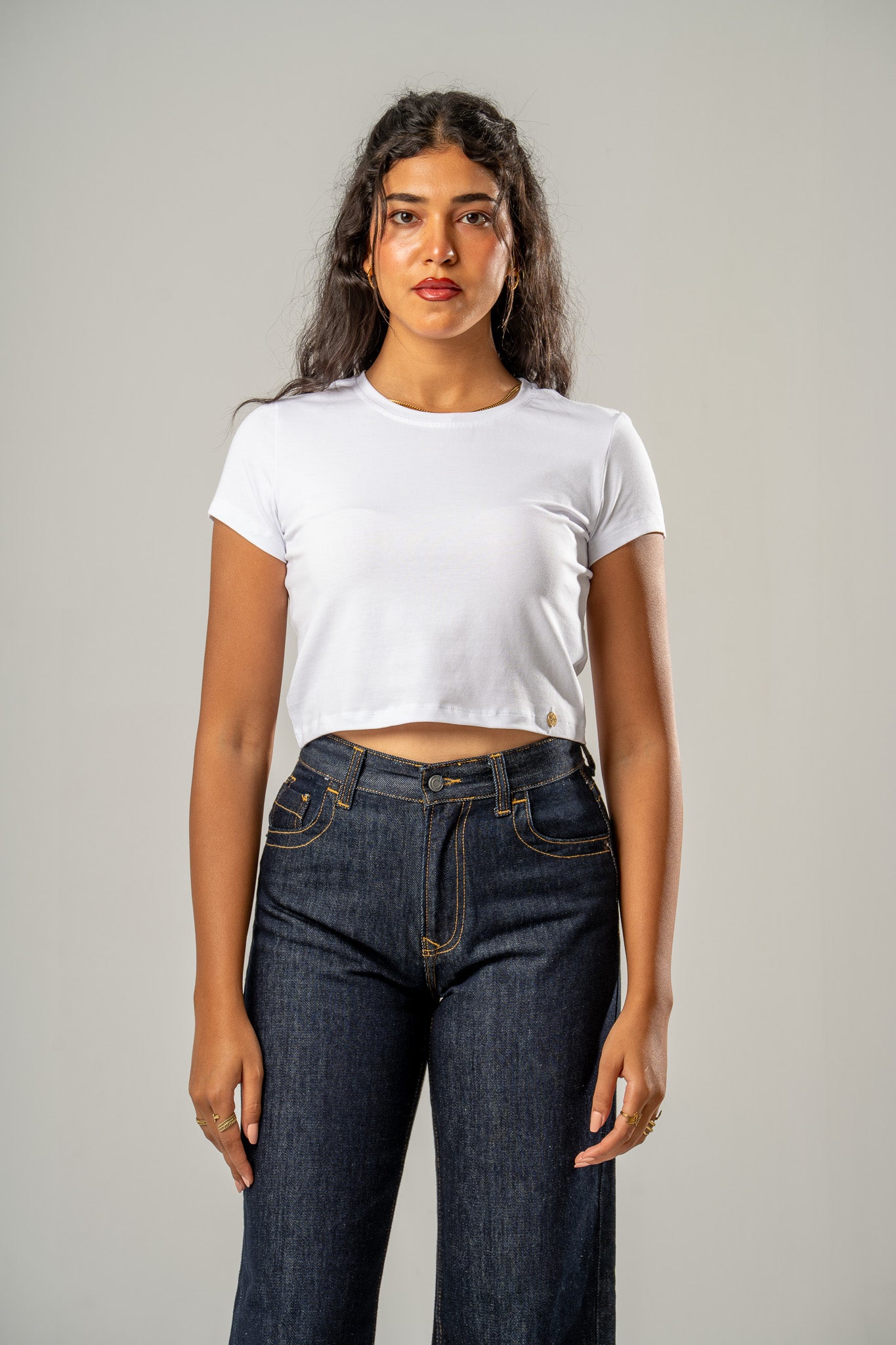 Basic Crew Neck Cropped T-shirt