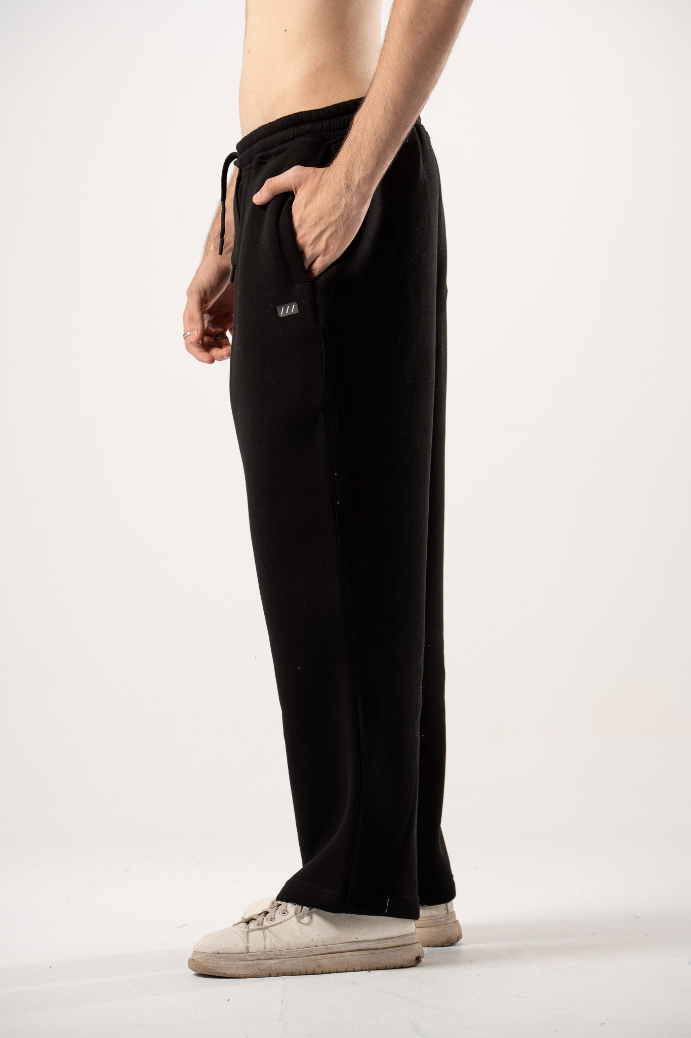 Basic Relaxed Trousers