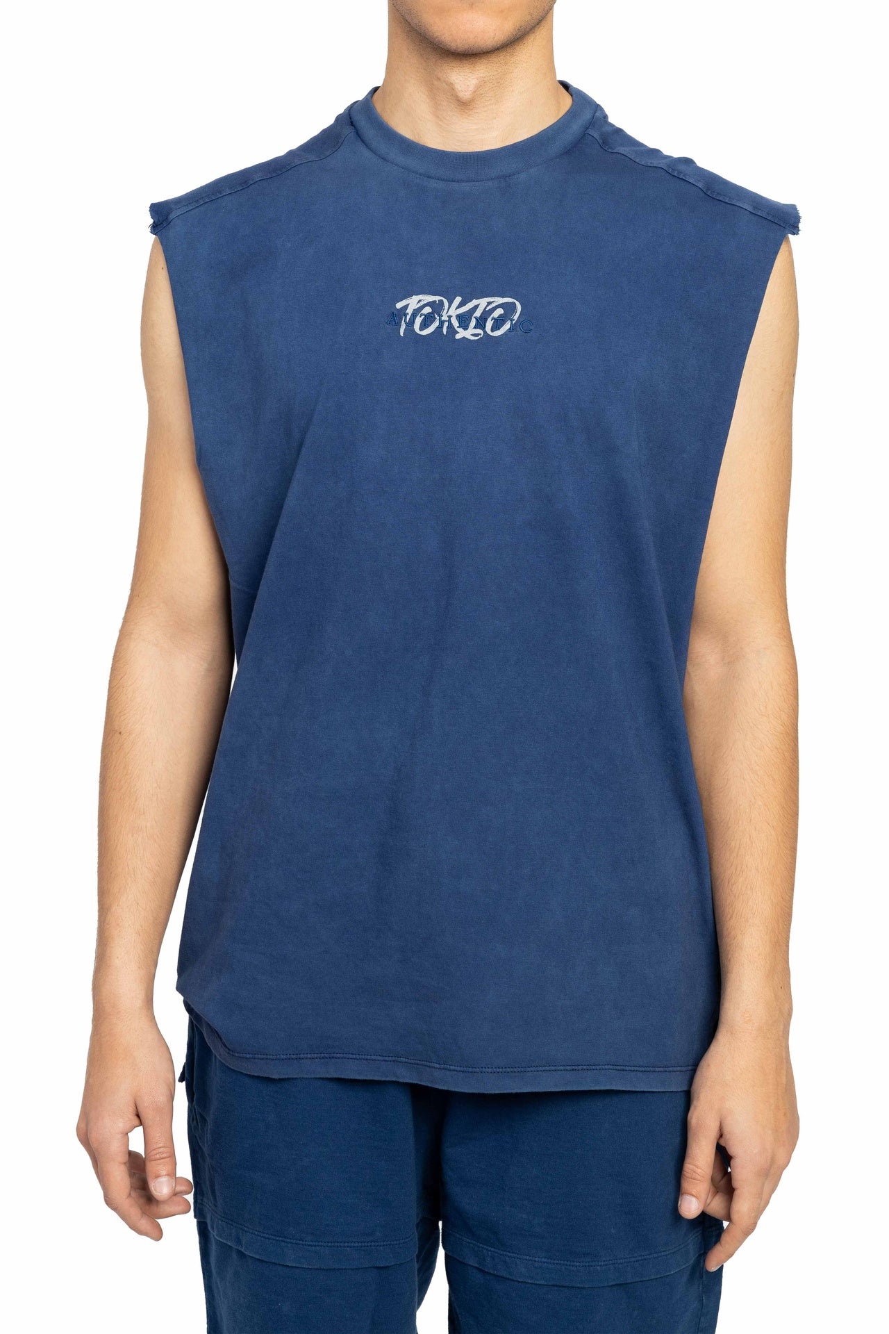 Sleeveless t-shirt